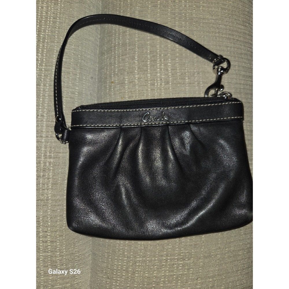 65. Coach Black Leather Pleated Wristlet Small Clutch Bag with Silver Logo